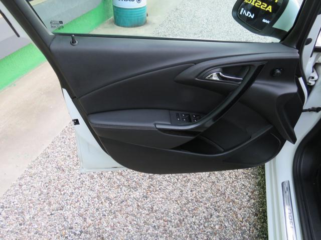 OPEL Astra 1.4 Turbo 140CV Sports Tourer GPL Tech Cosmo