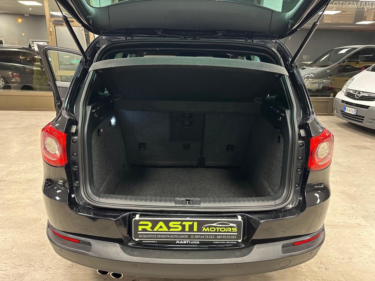 Volkswagen Tiguan 2.0 TDI DPF 4MOTION Sport & Style