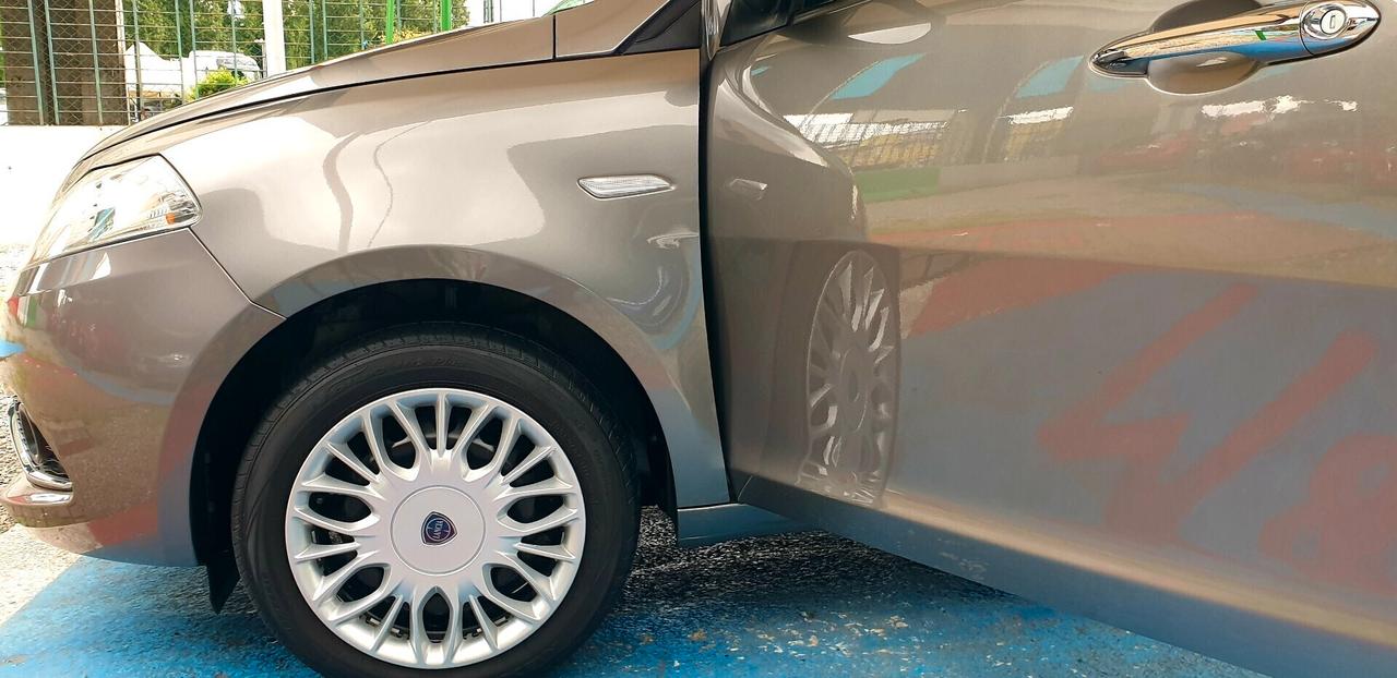 LANCIA YPSILON 1.2 BENZINA G.P.L DI CASA KM 60MILA E/6