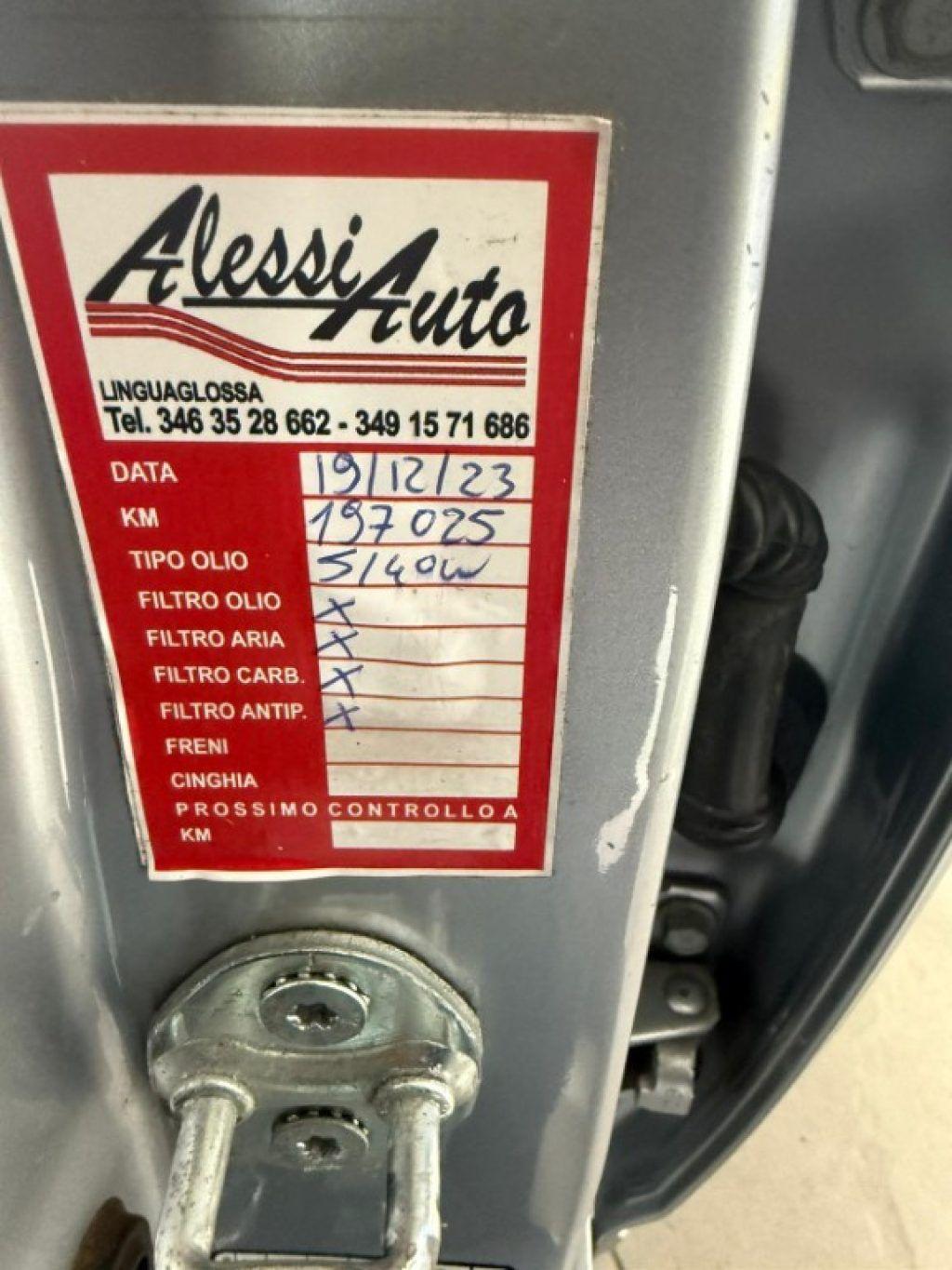 Mitsubishi Outlander 2.0 DI-D Instyle 7 p.ti DPF 7 POSTI