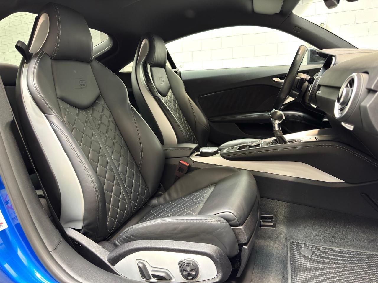 Audi TT Coupé 2.0 TFSI quattro S tronic line Competition (FULL SERVICE)