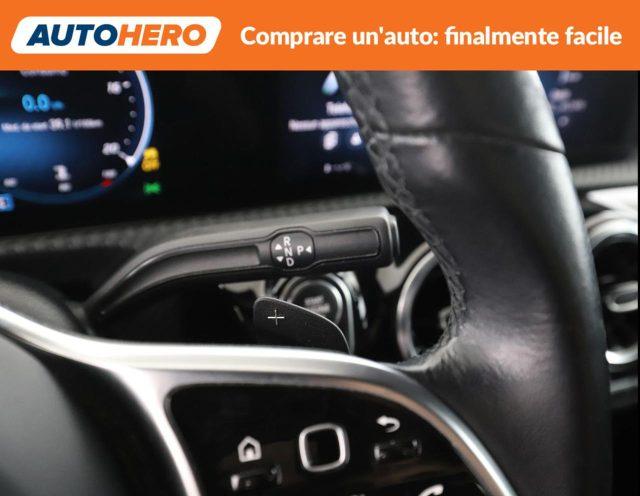 MERCEDES-BENZ A 200 d Automatic Business