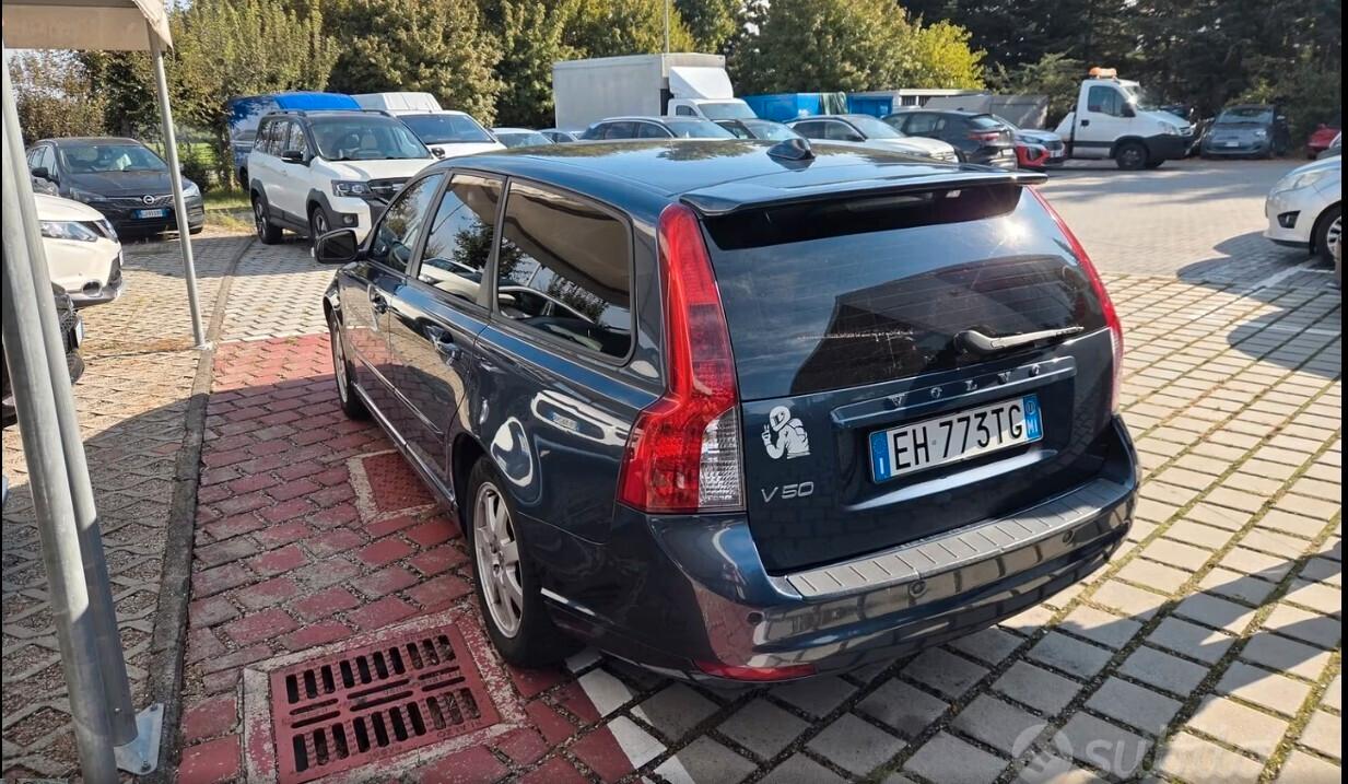 Volvo V50 D2 POLAR PLUS