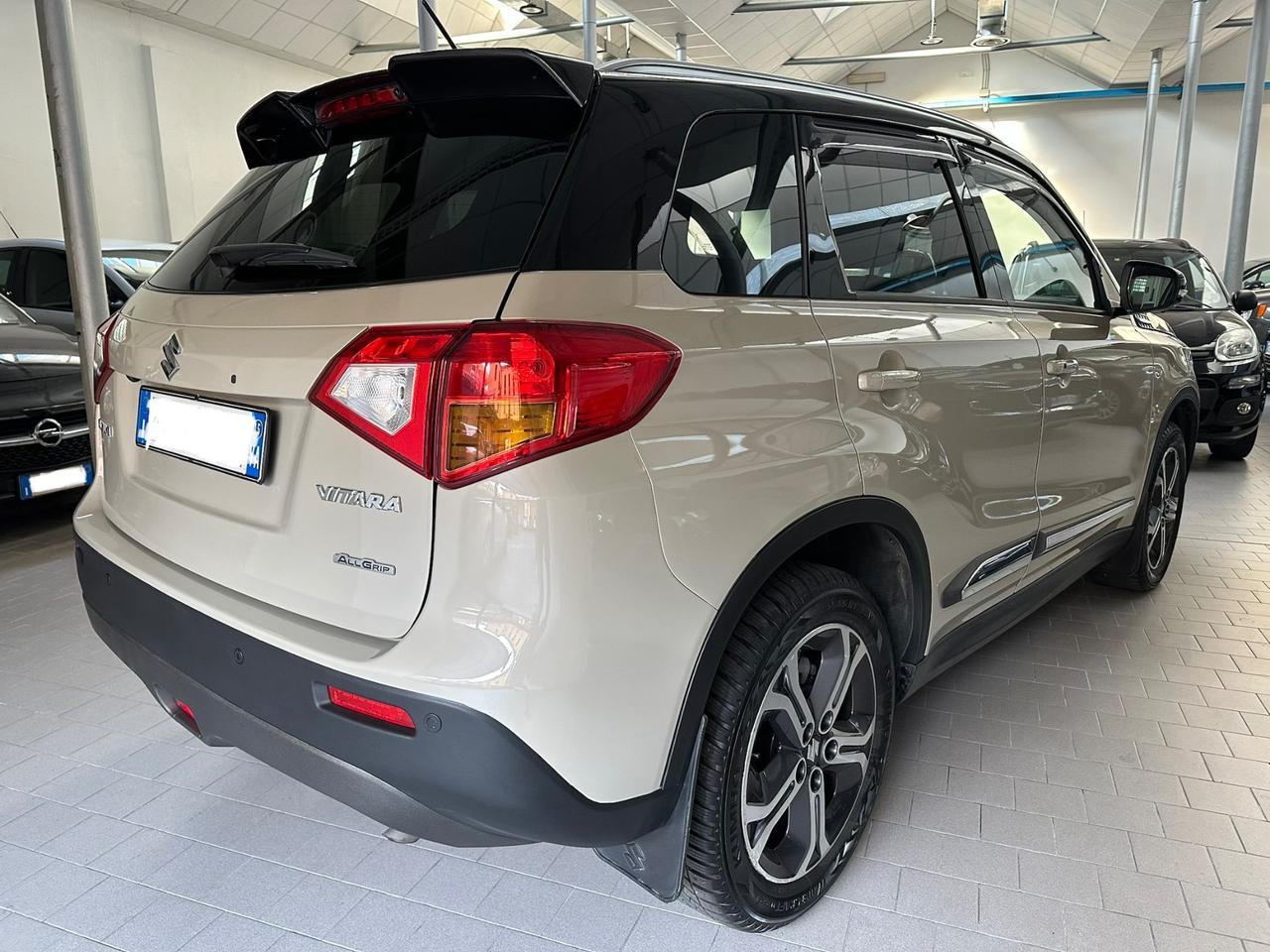 Suzuki Vitara 1.6 VVT 4WD AllGrip V-Top