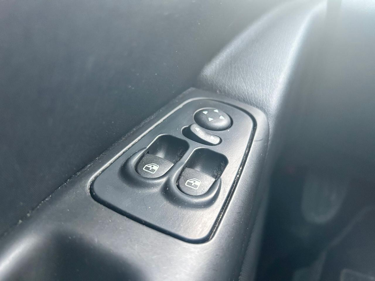 Lancia Ypsilon 1.2B X NEOPATENTATI 2011