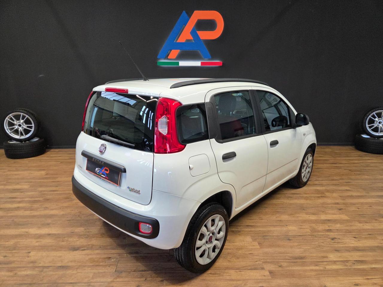 Fiat Panda 0.9 t.air t. natural power Lounge 80cv E5+