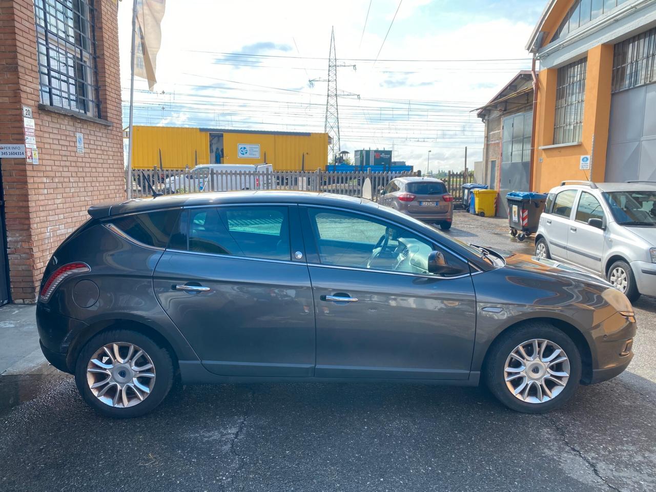 Lancia Delta 1.4 120 CV Silver Ecochic GPL - UNICO PROPRIETARIO