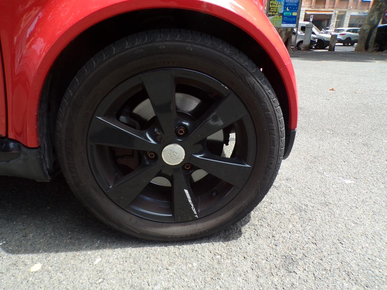 AUTO SMART FOURTWO COUPE' PASSION 55CV DEL 2003 MOTORE REVISIONATO
