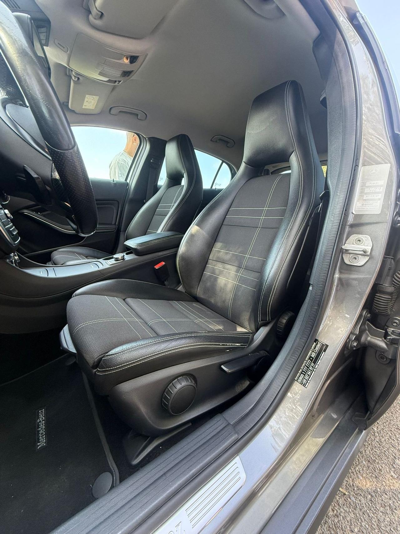 Mercedes-benz GLA 200 d Automatic Premium