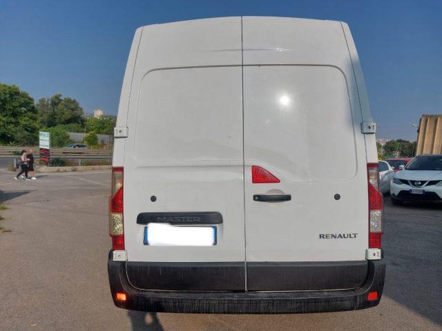 RENAULT Master T33 2.3 dCi 135 PM-TM-DC Furgone Ice