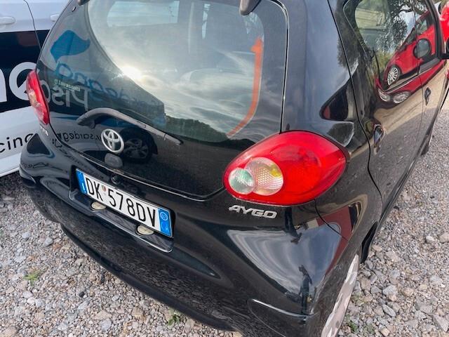 Toyota Aygo 1.0 12V VVT-i 5 porte