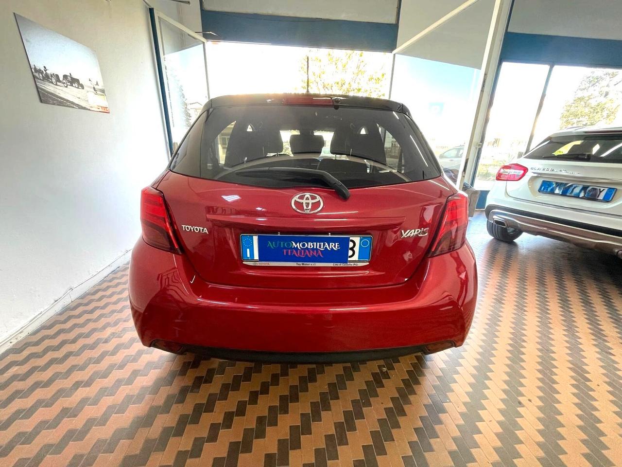 Toyota Yaris 1.0 5 porte Lounge