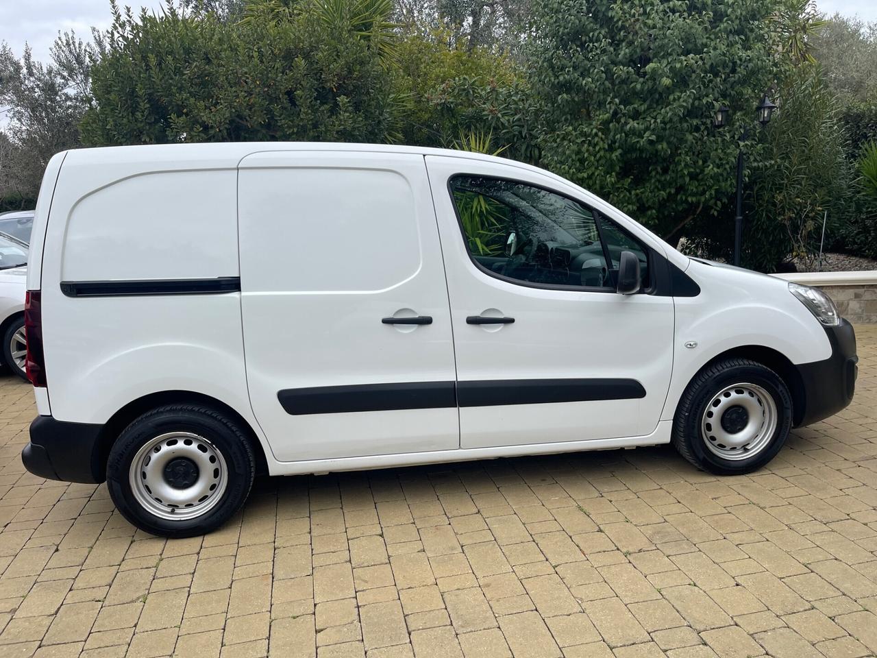 PEUGEOT PARTNER 1.6 HDI 3 POSTI VAN PORTA LAT MY18