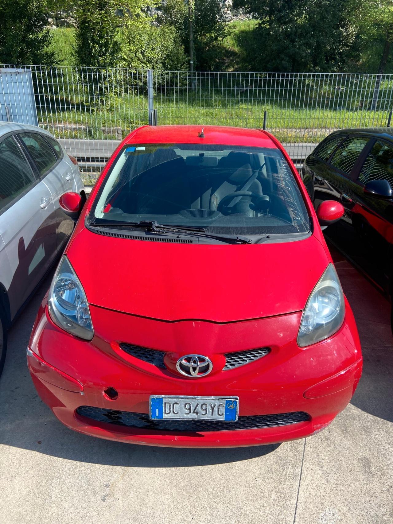 Toyota Aygo 1.4 turbodiesel 3 porte Sol
