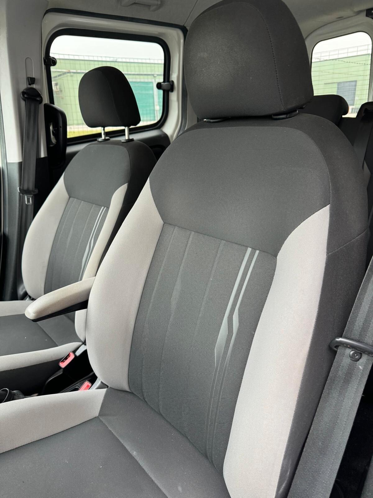 Fiat Doblo Doblò 1.6 MJT 105CV S&S 5posti Combi N1 Lounge AUTOCARRO