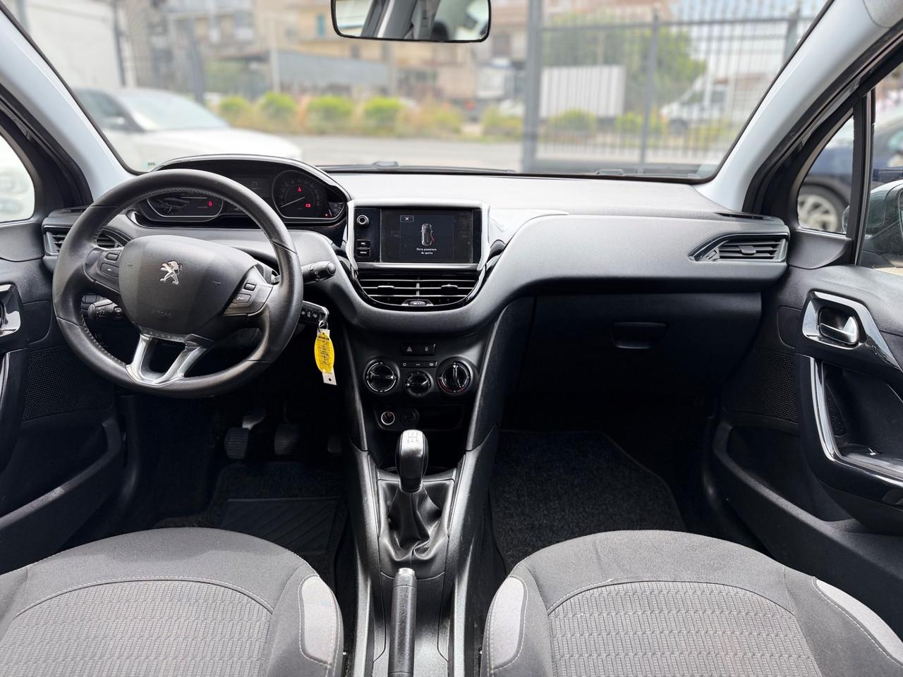 Peugeot 208 1.2 BENZINA 82 CV 5 portE
