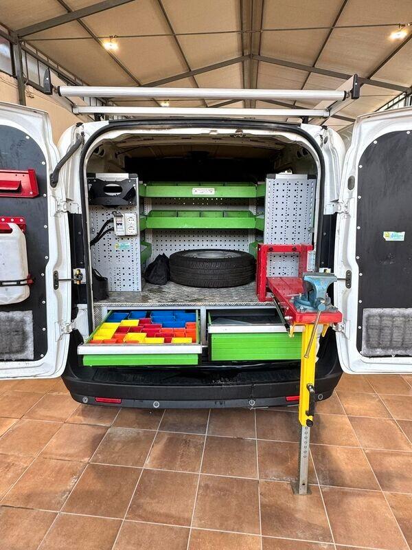FIAT DOBLO' 1.6mjt 105cv ATTREZZATO