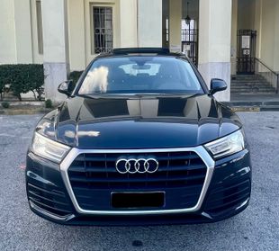 Audi Q5 2.0 TDI 150 CV Acc.Permute