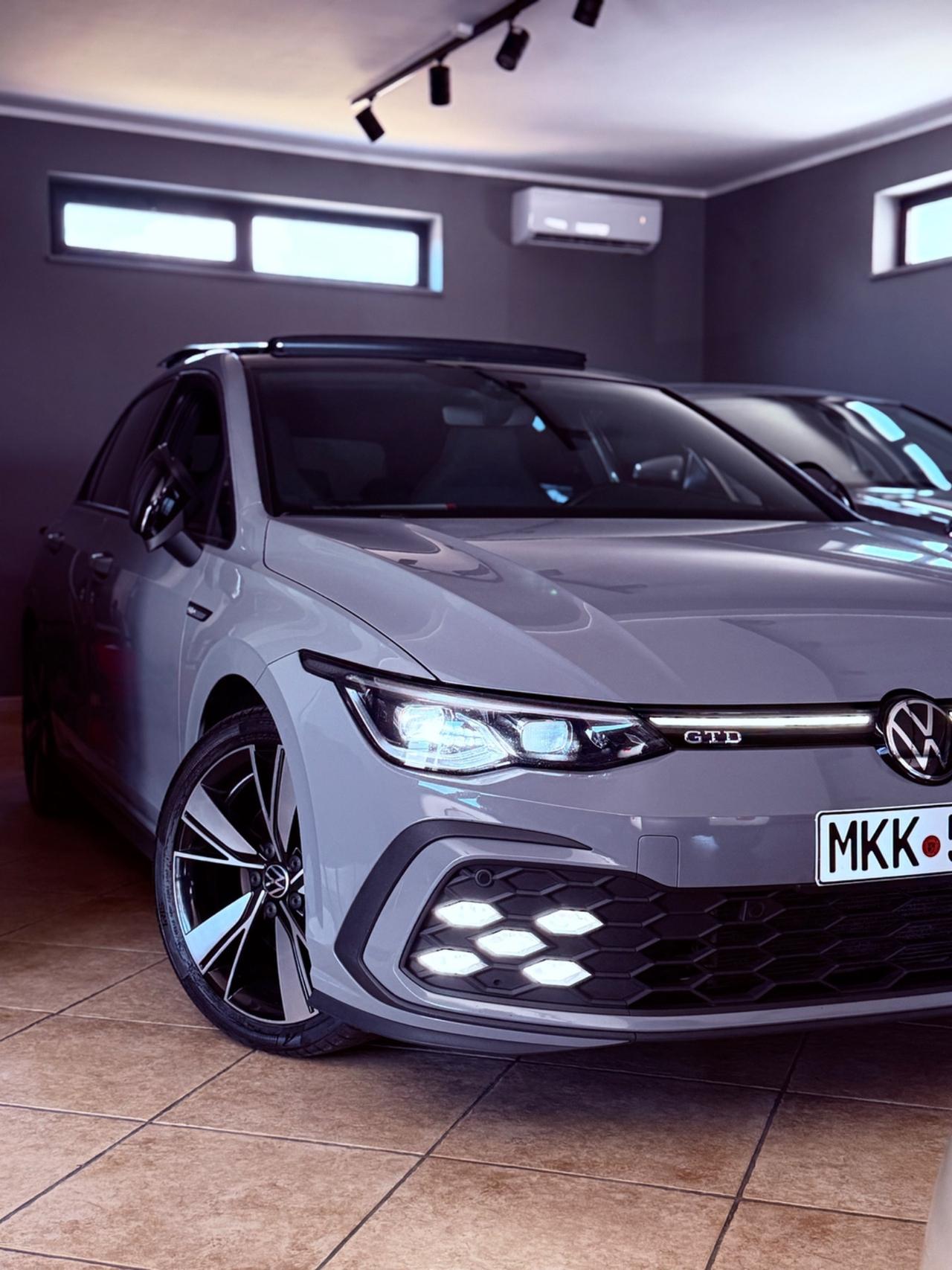 Volkswagen Golf GTI 2.0 TSI DSG TETTO APRIBILE