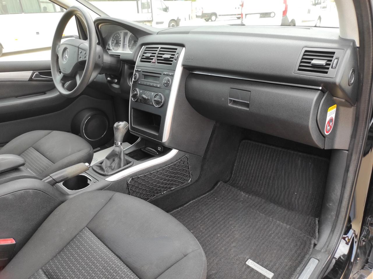 Mercedes-benz B 180 - 2.0 Benz/Metano - 116cv