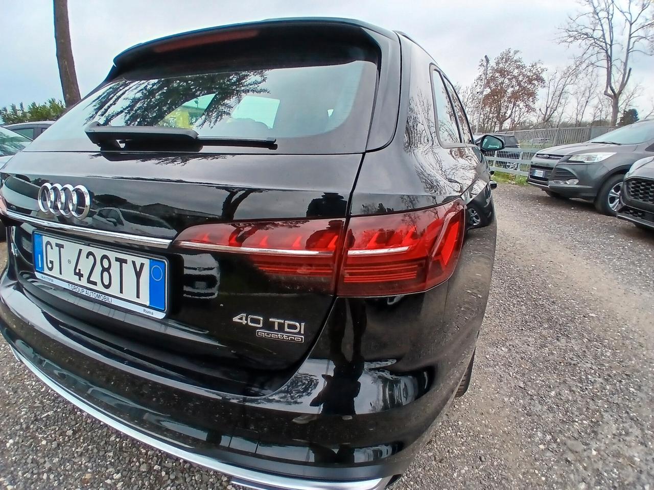 Audi A4 Avant 40 TDI quattro S tronic Business