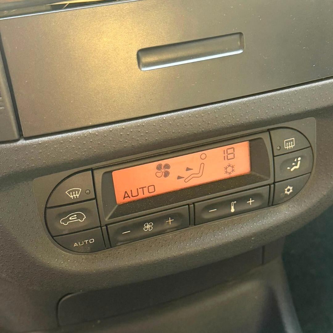 Citroen C3 1.4 HDi Elegance - 90CV