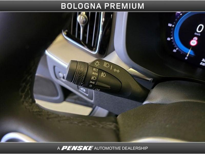Volvo XC60 XC60 B4 (d) AWD Geartronic R-design