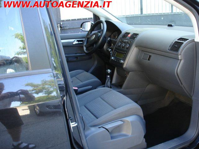 VOLKSWAGEN Touran 1.9 TDI 105CV 7 POSTI