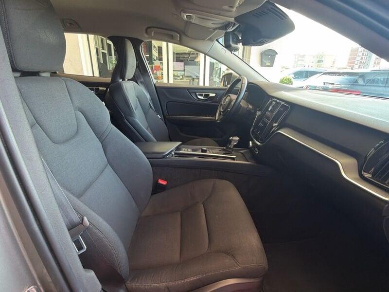 Volvo V60 D3 Geartronic Momentum