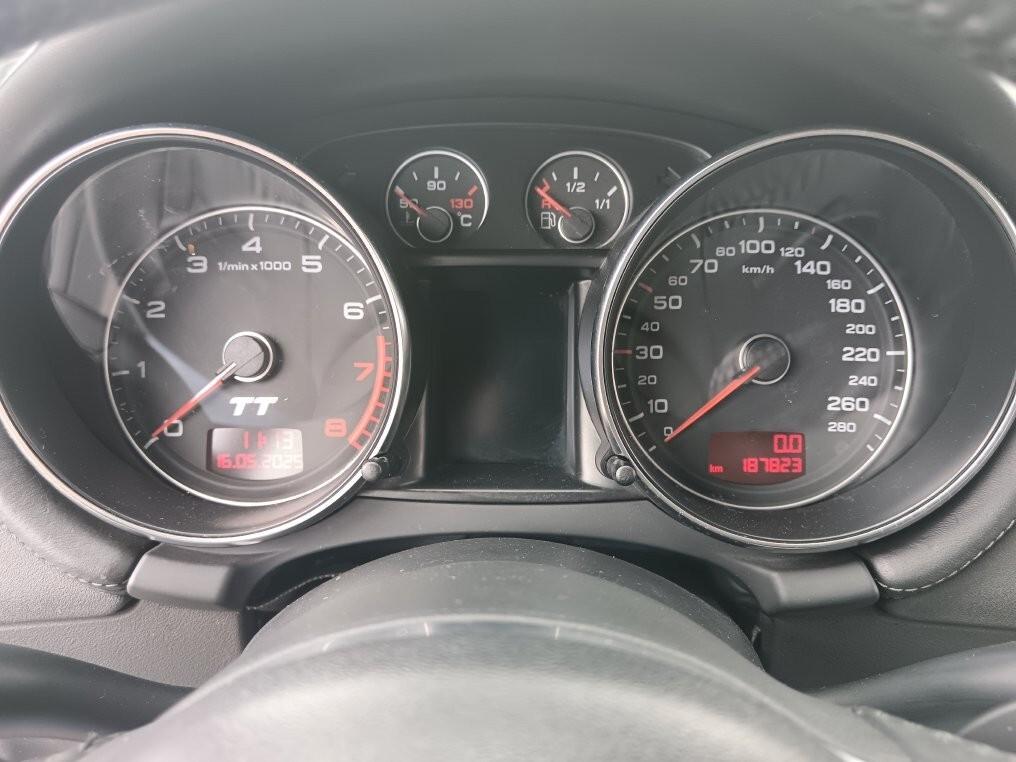Audi TT Roadster 2.0 TFSI quattro S tronic Advance