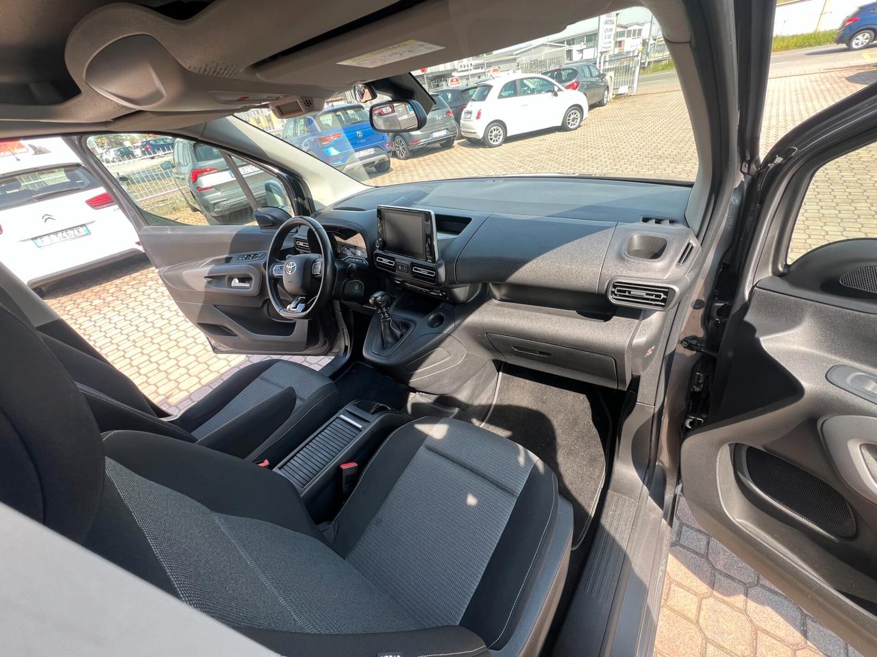 Toyota Proace Verso 1.5D L0 D Executive