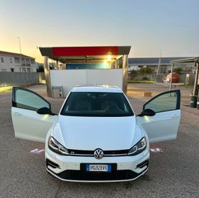 VOLKSWAGEN GOLF 7.5 R-LINE PERFORMANCE DSG – FULL OPTIONAL