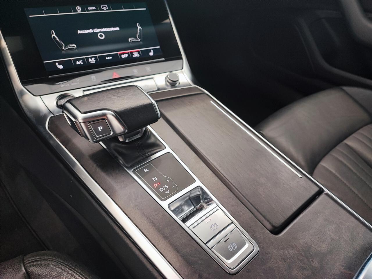 Audi A6 40 2.0 TDI quattro ultra S tronic Business Sport