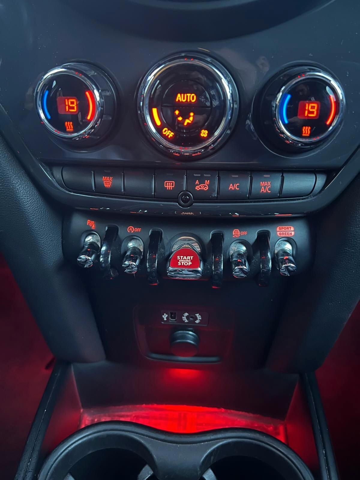 Mini Cooper D Countryman 2.0.IVA ESPOSTA