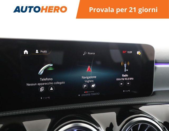 MERCEDES-BENZ A 180 d Automatic Premium