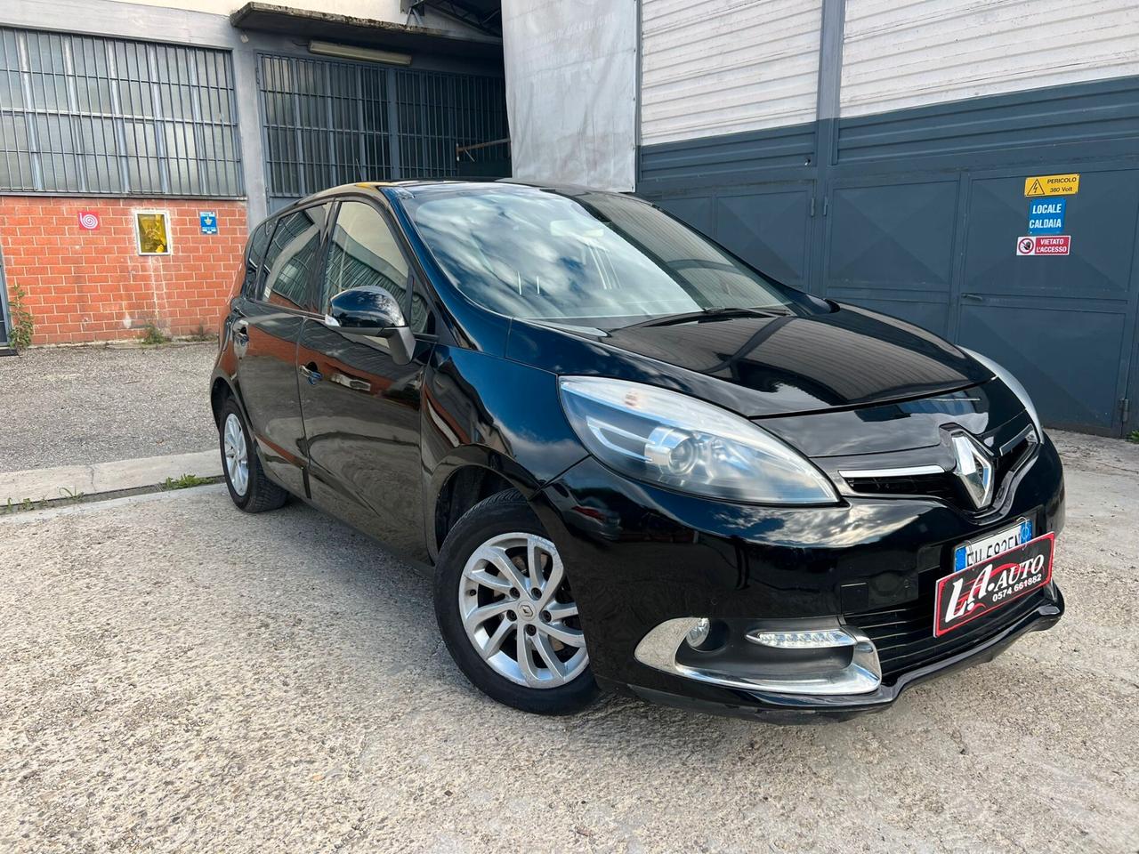 Renault Scenic Scénic XMod 1.5 dCi 110CV EDC Live