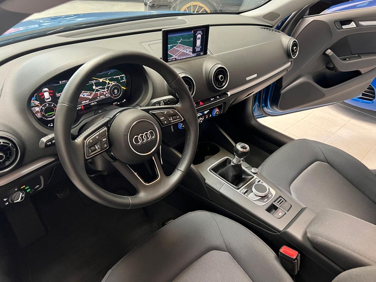 Audi A3 SPB 30 TDI S-LINE