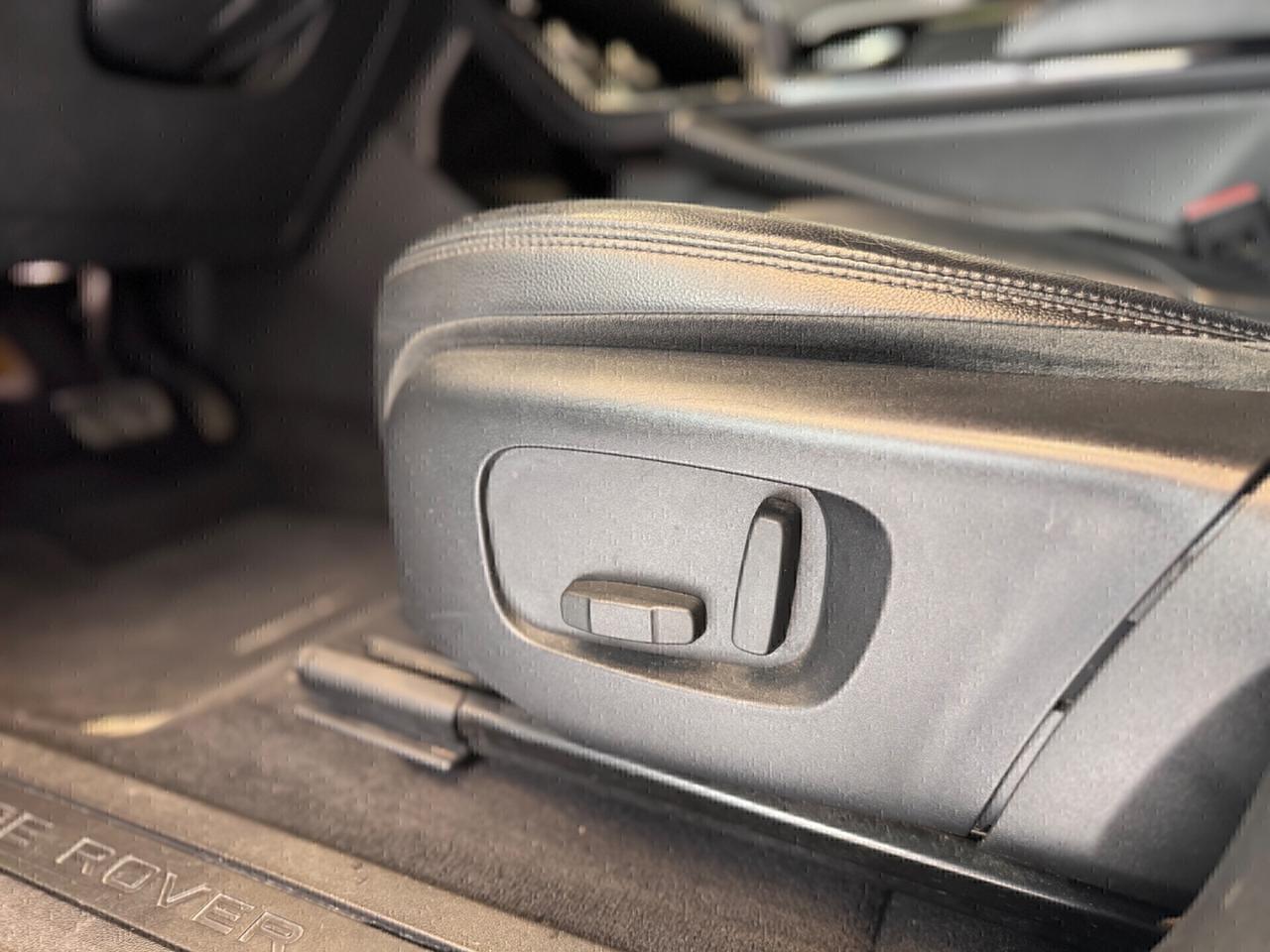 Land Rover Rover Evoque 2.0D 4x4 R-Dynamic