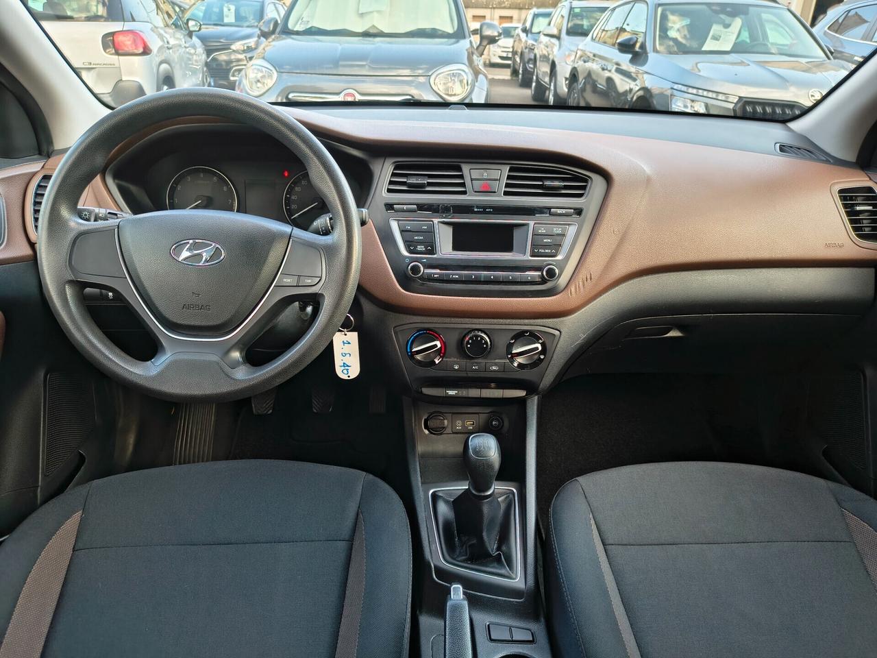 HYUNDAI I20 1.2 GPL UNICOPROPRIETARIO ANNO 2017