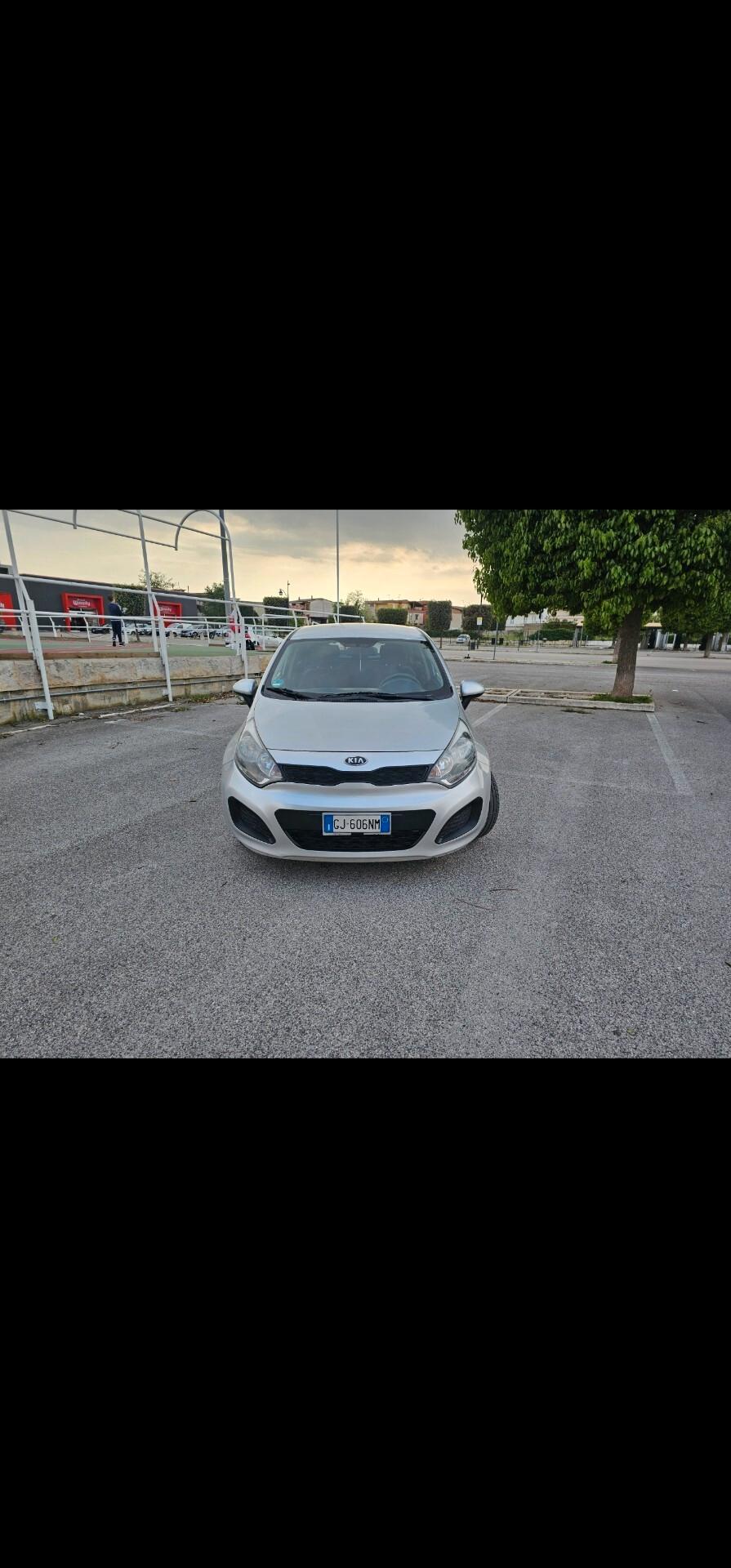 Kia Rio 1.1 CRDi WGT 5p. LX