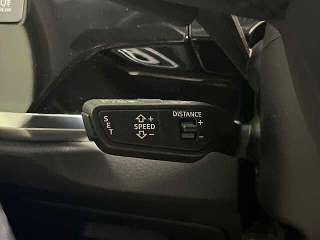 Audi Q3 35 TDI S tronic Business Advanced