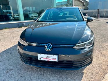 VOLKSWAGEN Golf 8ª serie Golf 1.0 eTSI EVO DSG...