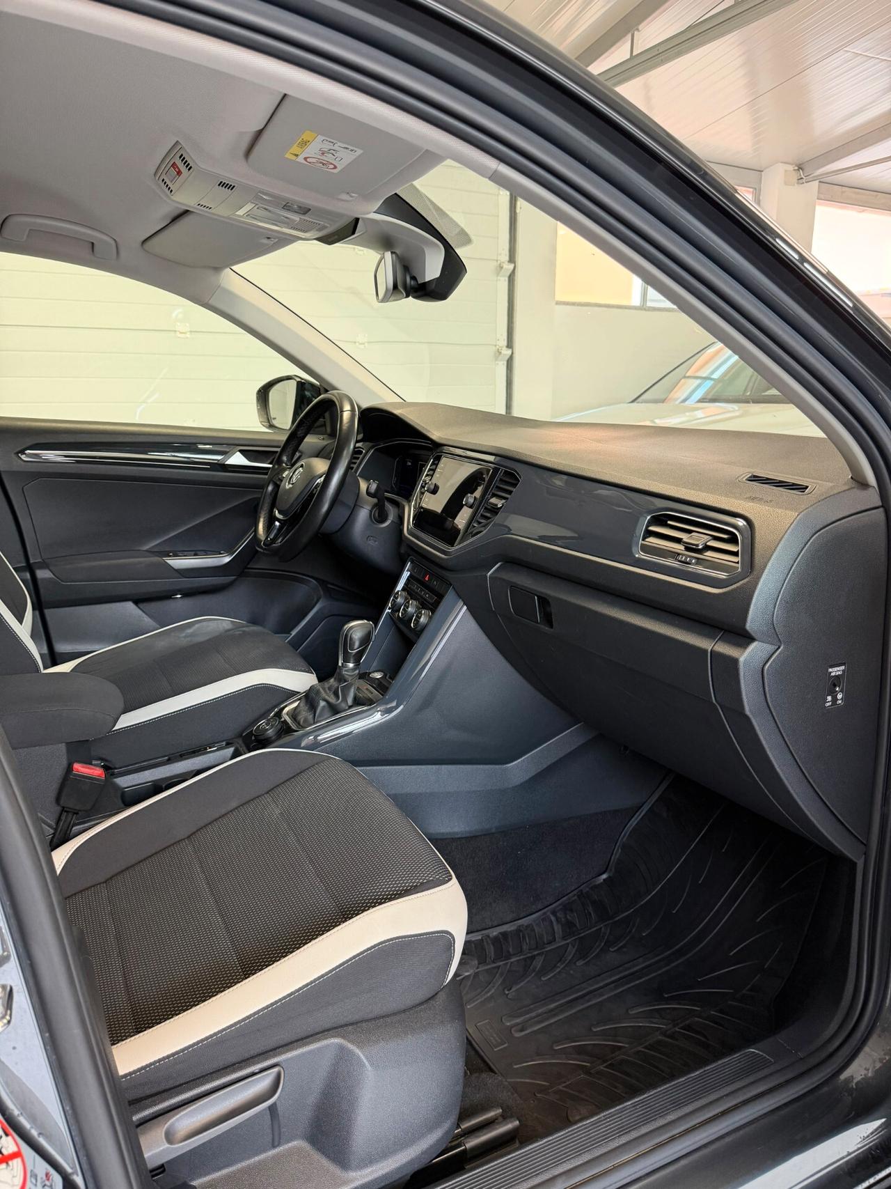 Volkswagen T-Roc 2.0 TDI SCR 150 CV DSG Business BlueMotion Technology