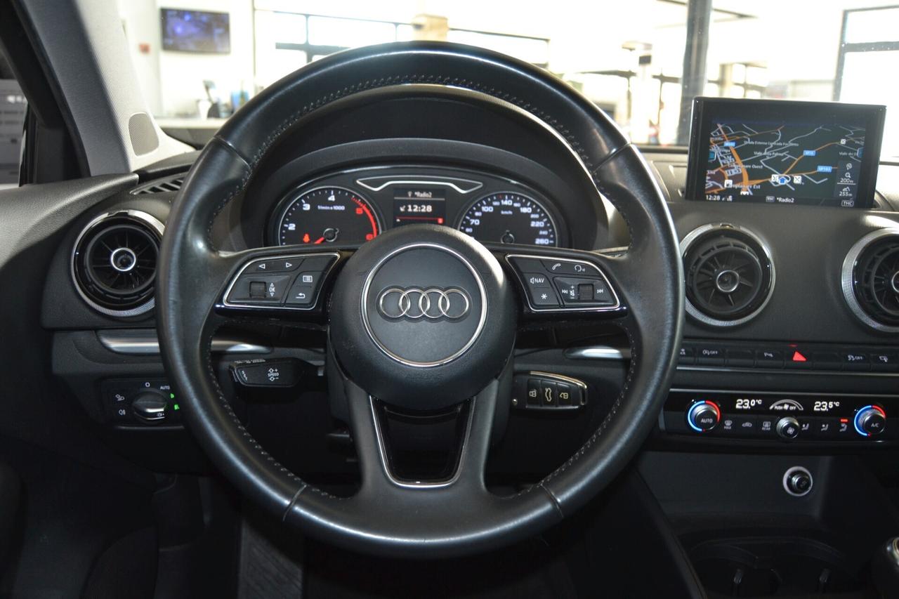 Audi A3 SPB 1.6 TDI DESIGN Navi/Xenon/MY2017