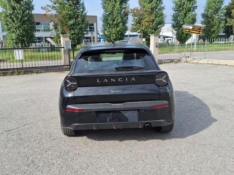 Lancia Ypsilon 1.2 mhev 110cv e-dct
