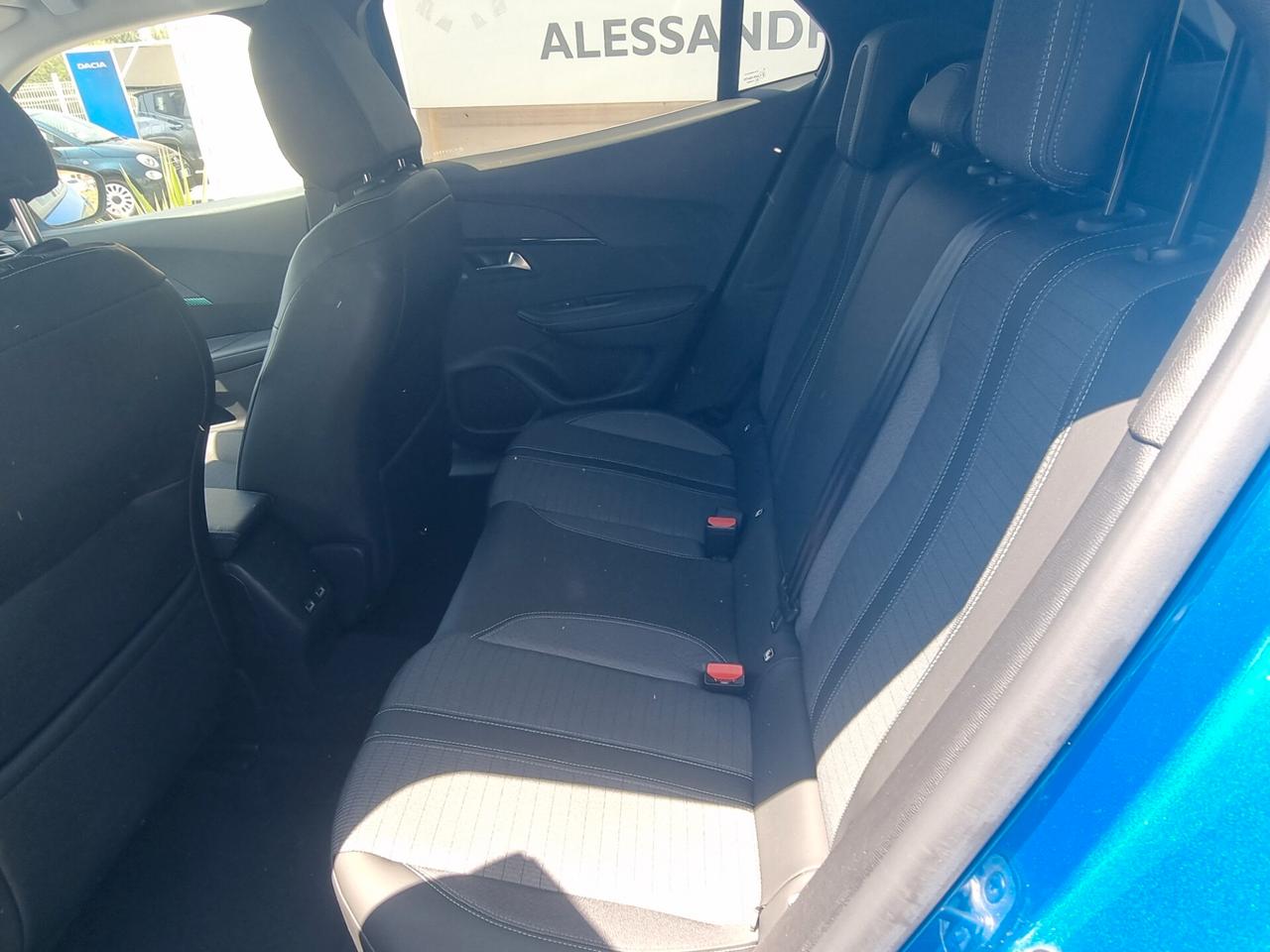 Peugeot 2008 PureTech 100 S&S Allure
