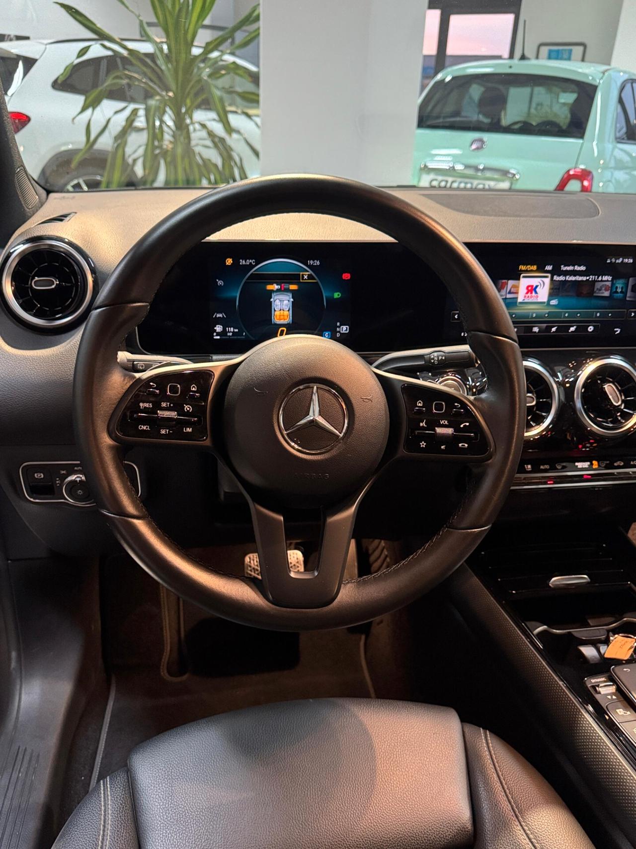 Mercedes-benz A 180 A 180 d Automatic Sport