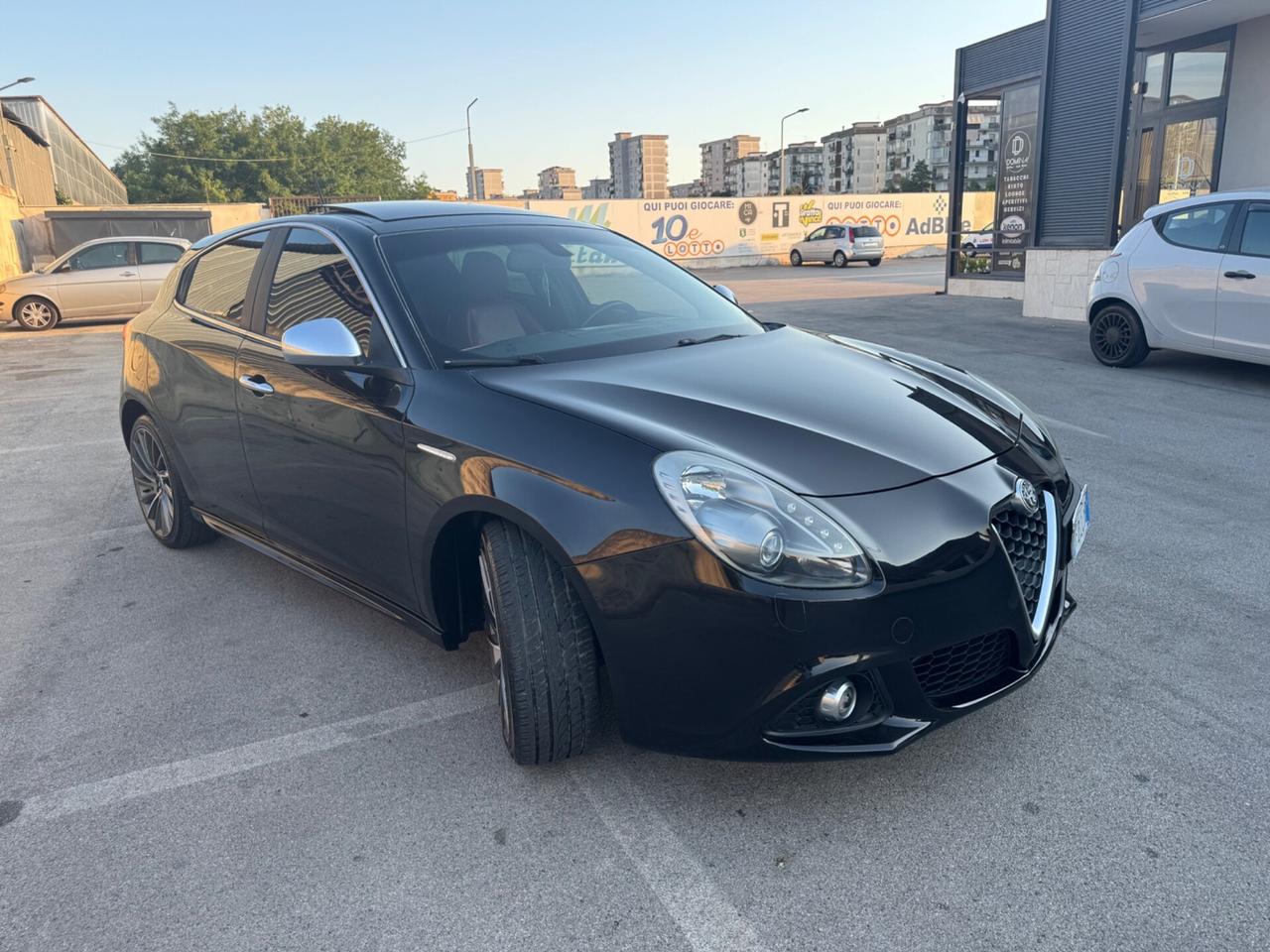 Alfa Romeo Giulietta 1.6 JTDm-2 CV Exclusive Full Optional