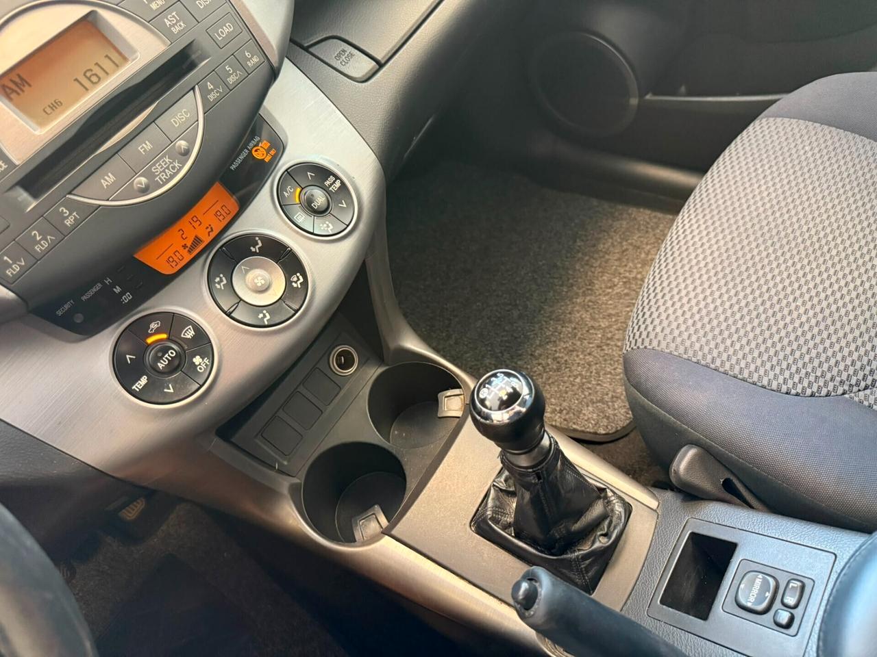 Toyota RAV 4 2.2 D-4D 136 CV Luxury