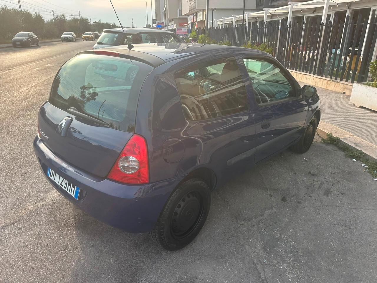 Renault CLIO STORIA